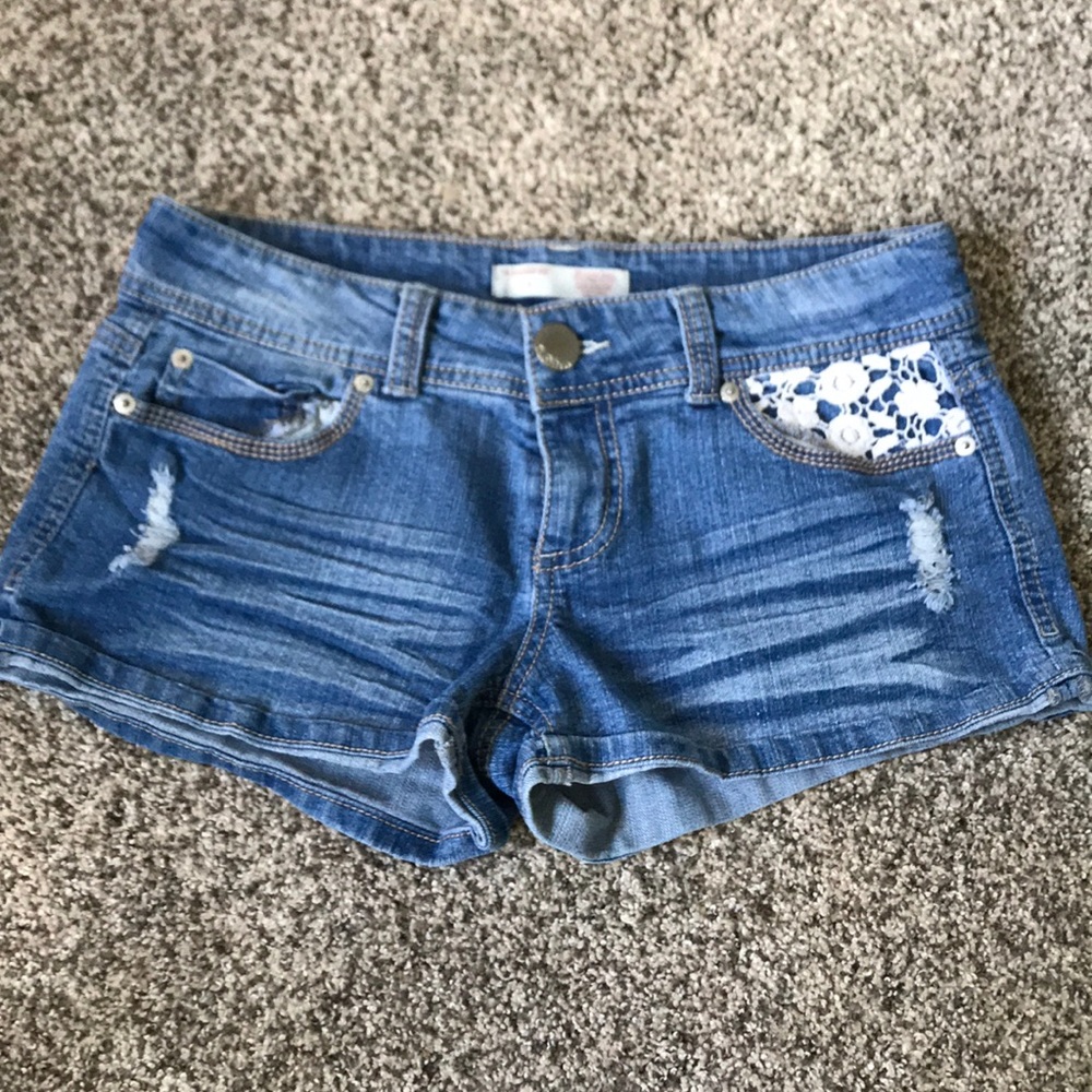No Boundaries Shorts